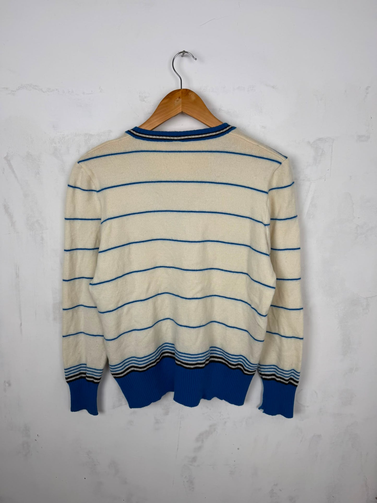 Australian Striped V-Neck Knit Sweater – Veste M